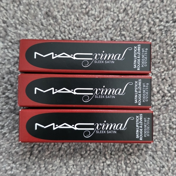 M·A·CXIMAL SLEEK SATIN LIPSTICK 827 Dubonnet 3PK Brand New